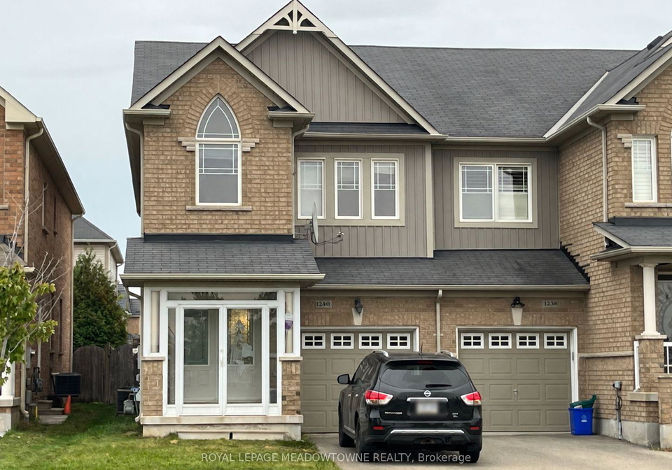 1240-costigan-road-milton-ontario-w13851576