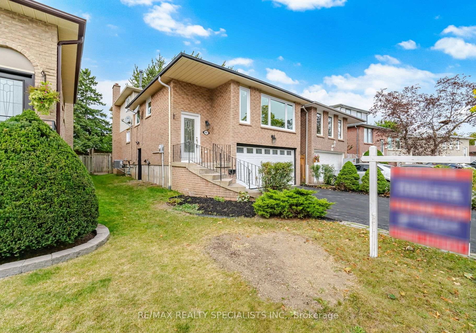 565-hayward-crescent-milton-ontario-w13851682
