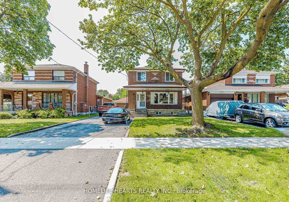 6-dittmer-crescent-toronto-etobicoke-ontario-w13851782