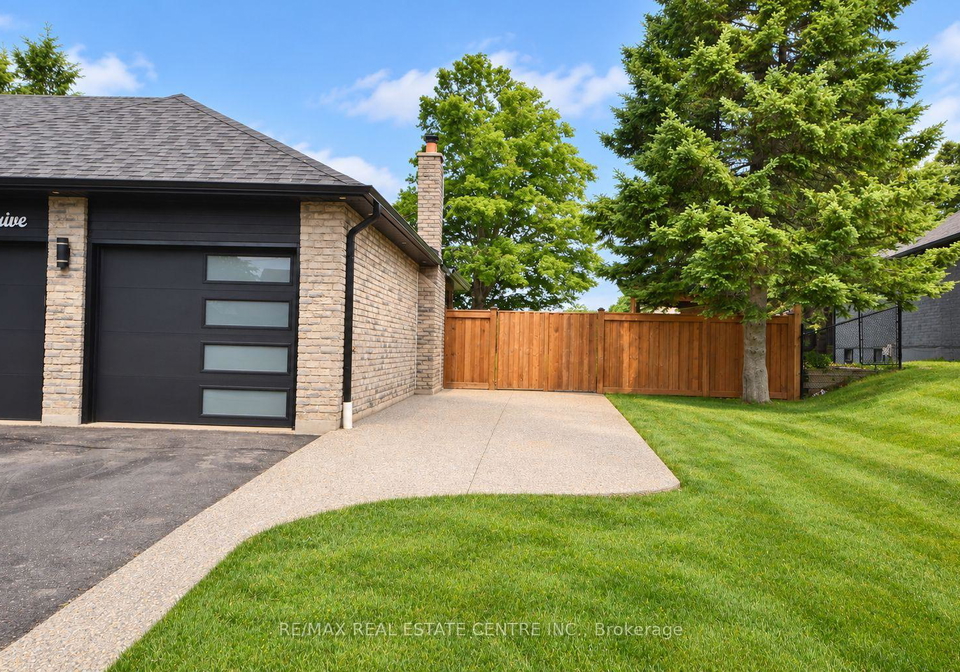 8-kevinwood-drive-caledon-ontario-w13851786