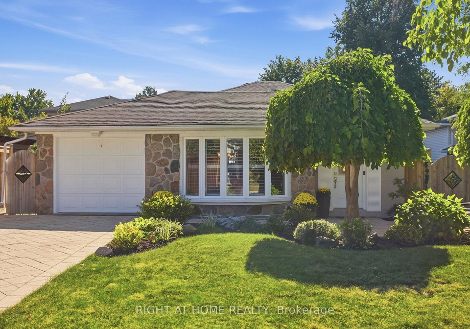 20-mono-court-brampton-ontario-w13851788