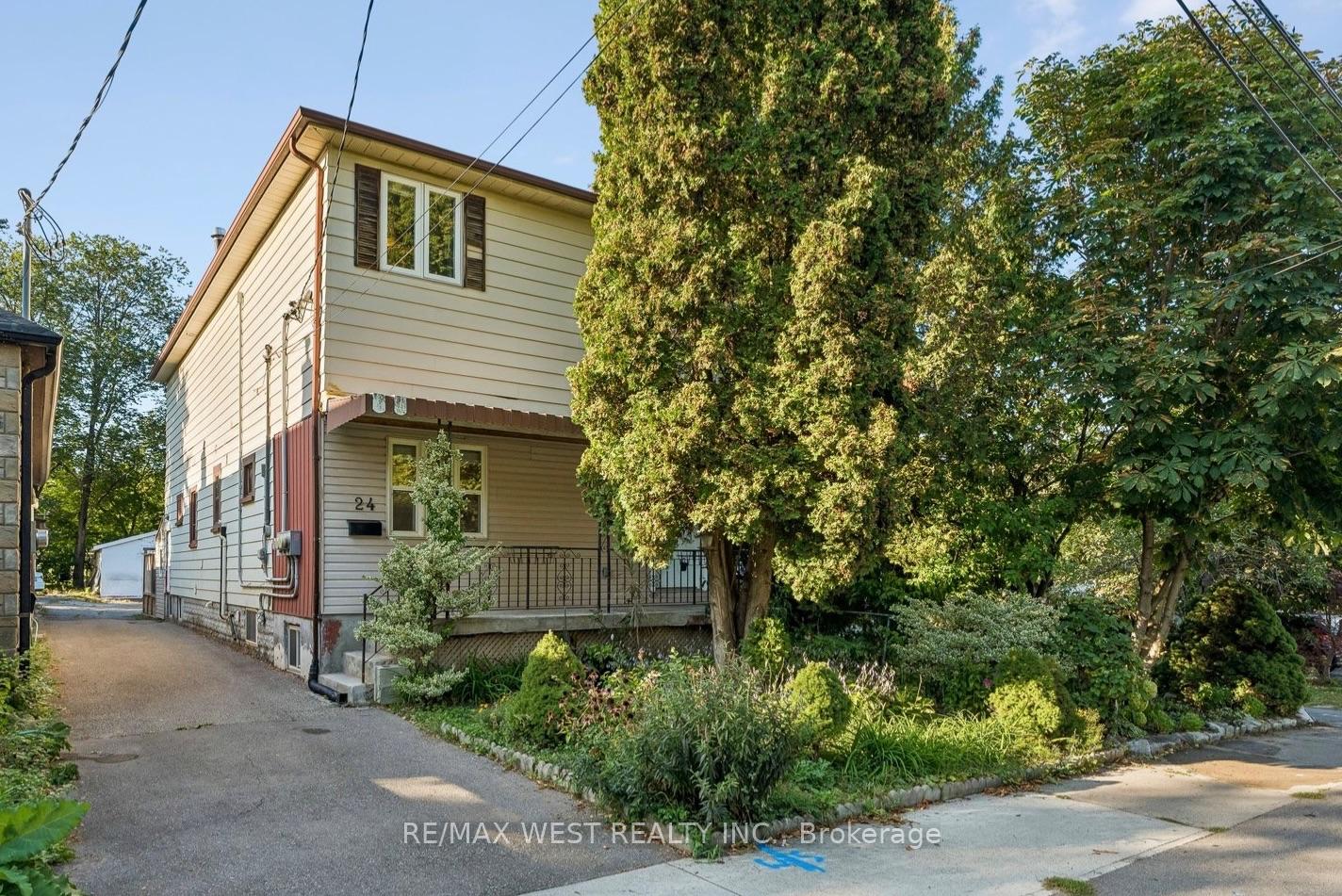 24-victoria-street-toronto-etobicoke-ontario-w13851802