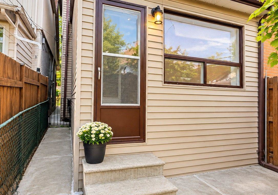 242-silverthorn-avenue-toronto-toronto-ontario-w13852280