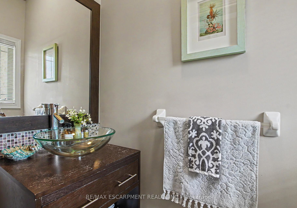 2169-orchard-road-burlington-ontario-w13852384