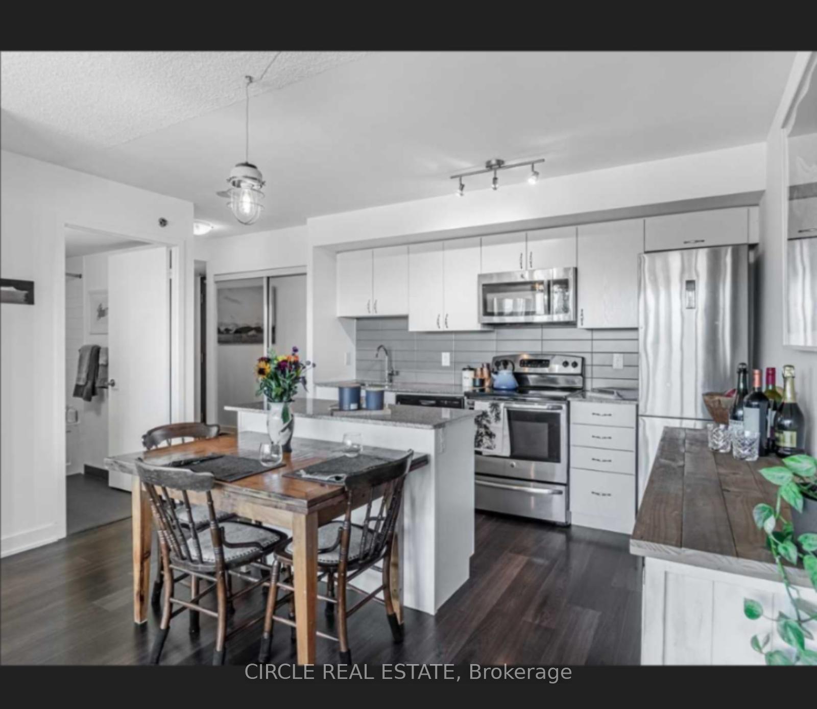 11-superior-avenue-toronto-etobicoke-ontario-w13852752