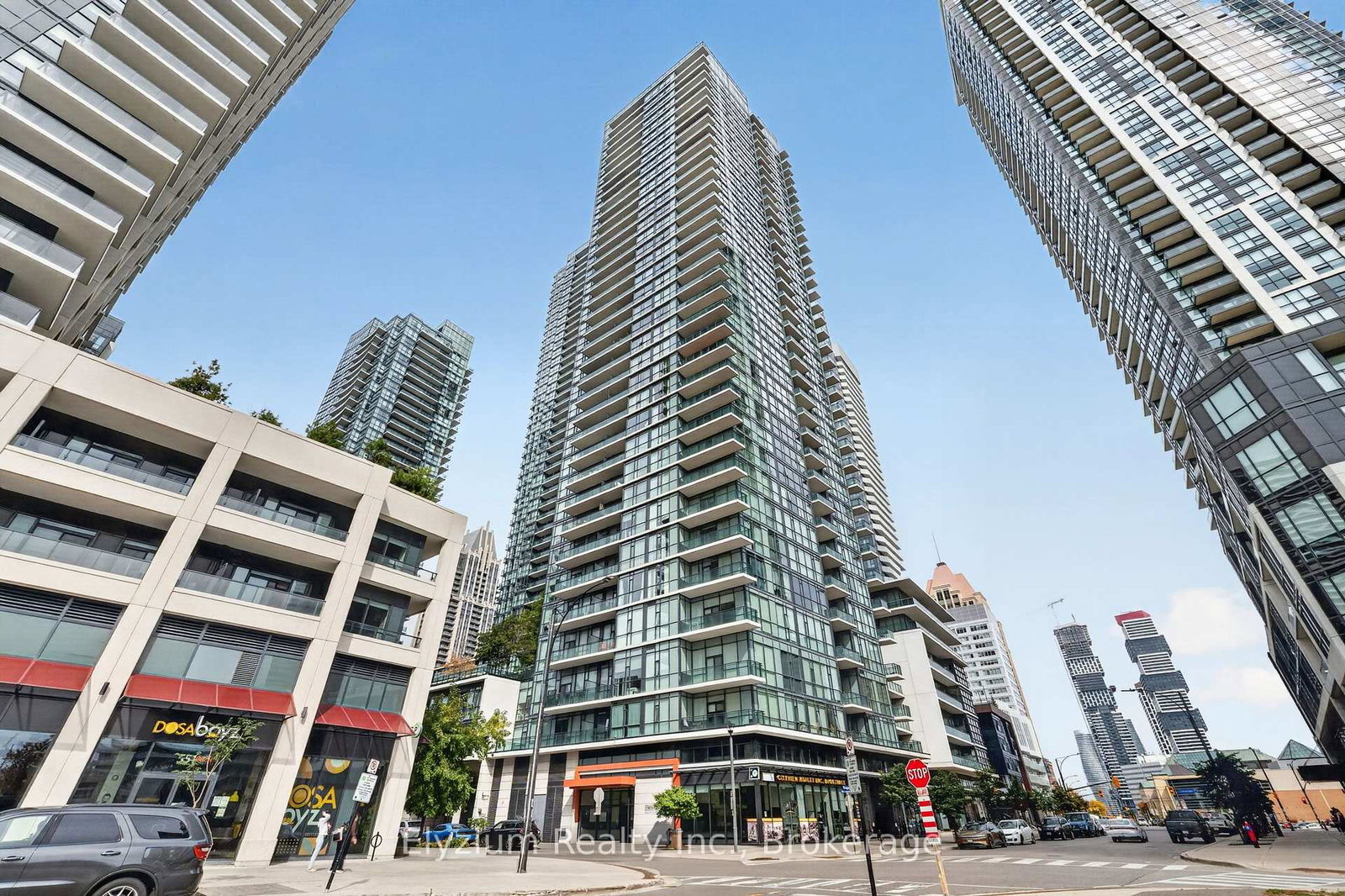 4065-brickstone-mews-mississauga-ontario-w13852940