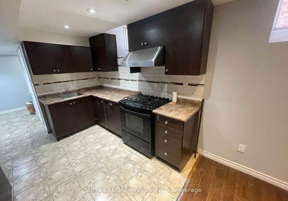 93-humbershed-crescent-caledon-ontario-w13853244