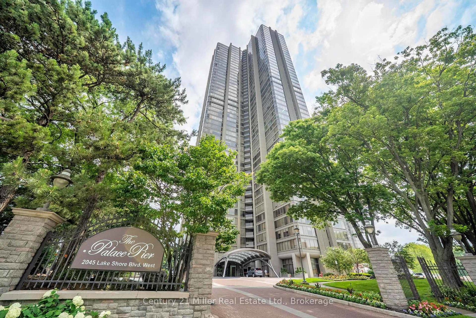 2045-lake-shore-boulevard-w-toronto-etobicoke-ontario-w13854052