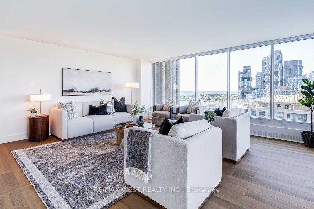 2045-lake-shore-boulevard-w-toronto-etobicoke-ontario-w13854170