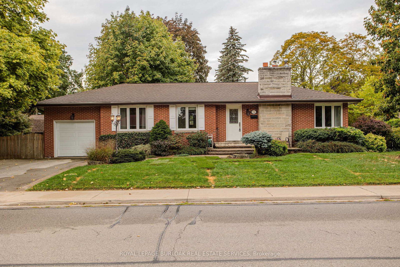 724-george-street-burlington-ontario-w13854390