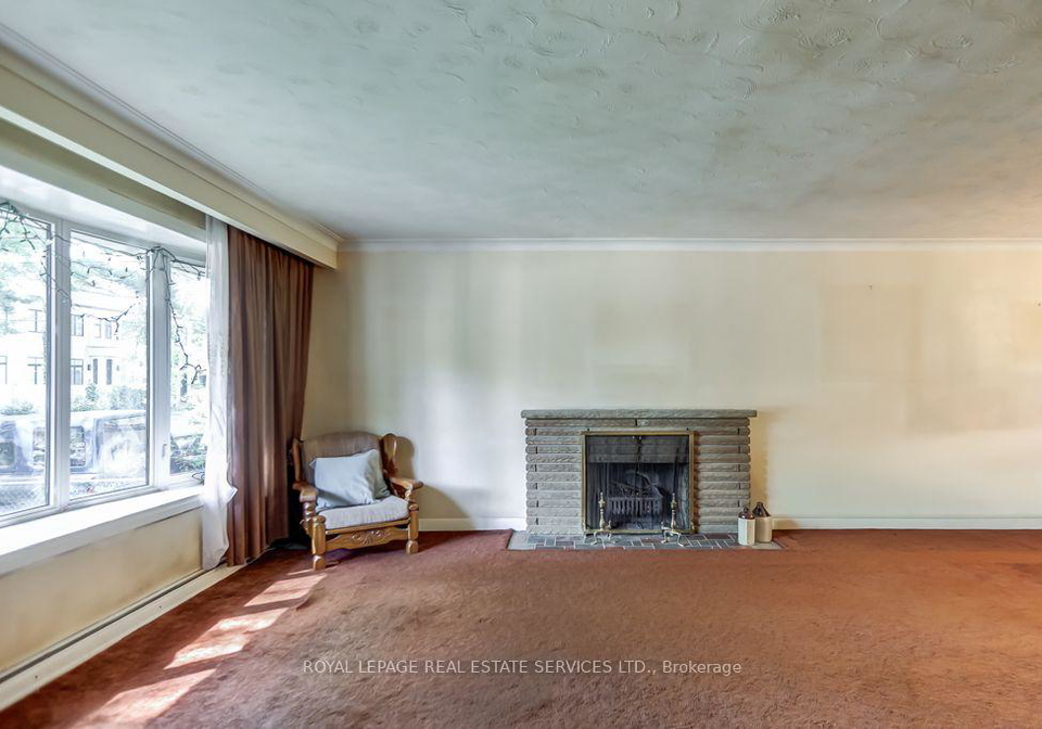 1463-garnet-avenue-mississauga-ontario-w13854428