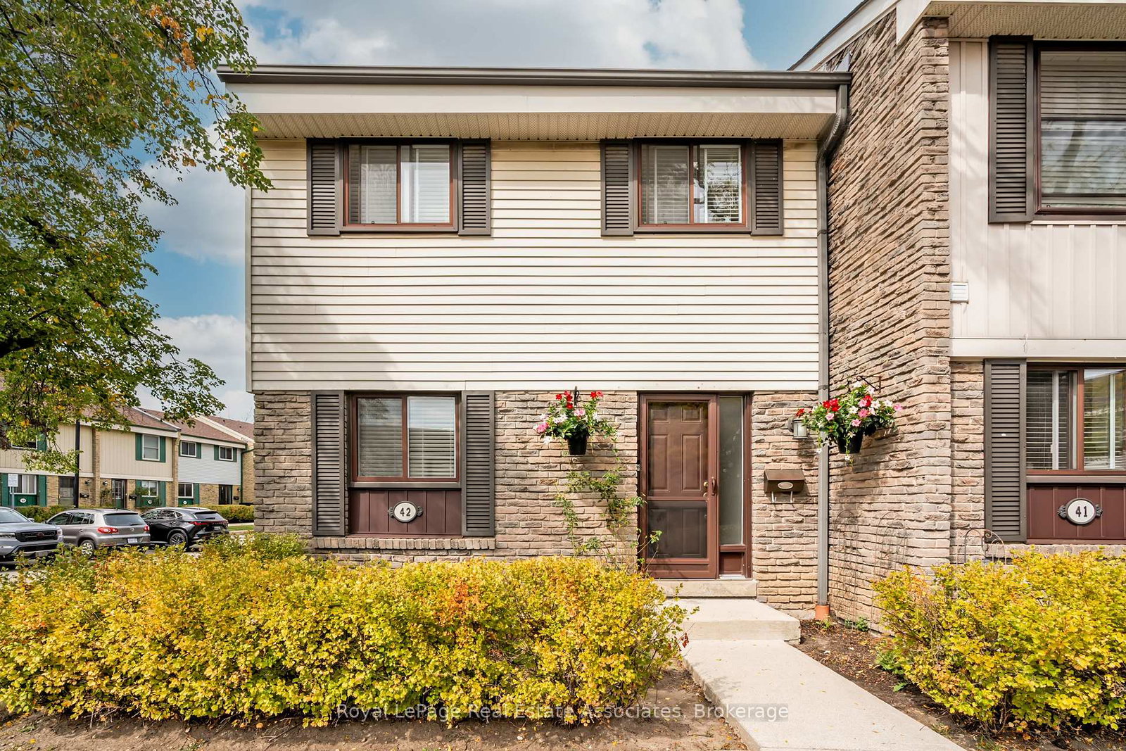 2779-gananoque-drive-mississauga-ontario-w13855208