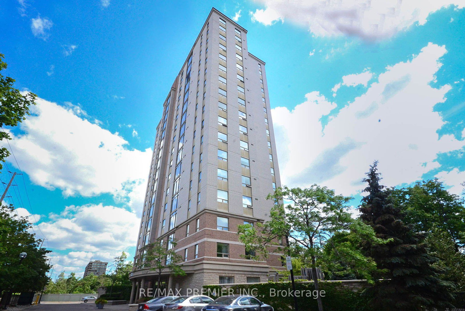 200-burnhamthorpe-road-e-mississauga-ontario-w13855400
