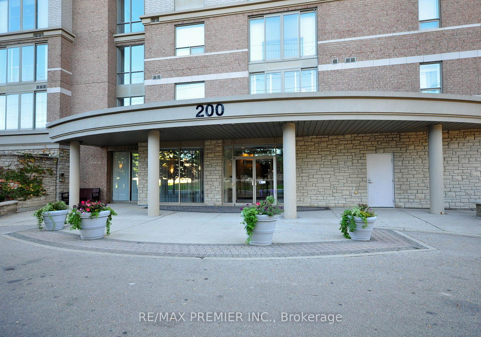 200-burnhamthorpe-road-e-mississauga-ontario-w13855400