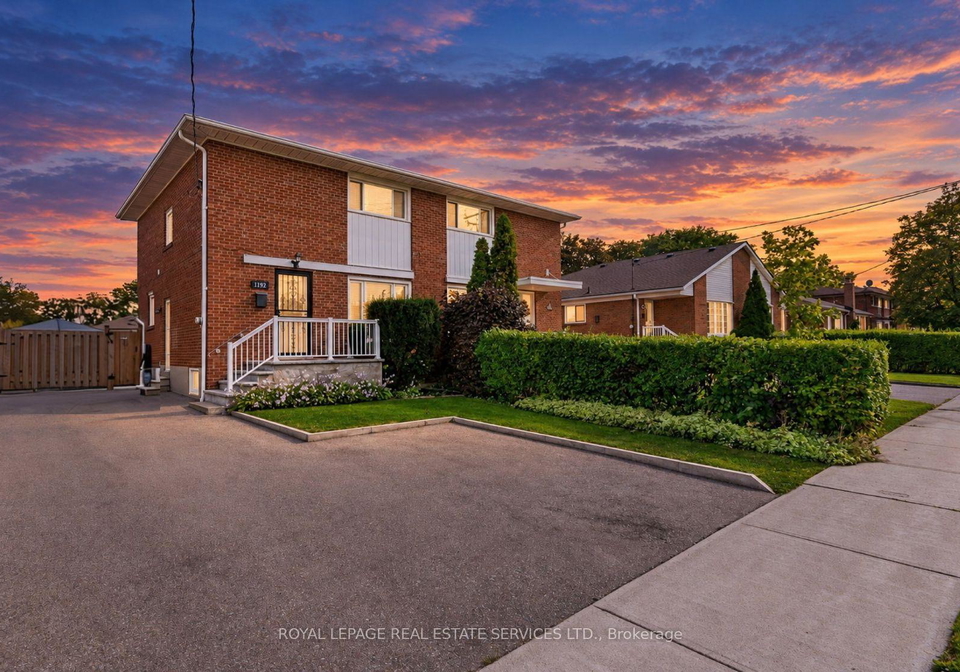 1192-flagship-drive-mississauga-ontario-w13855444
