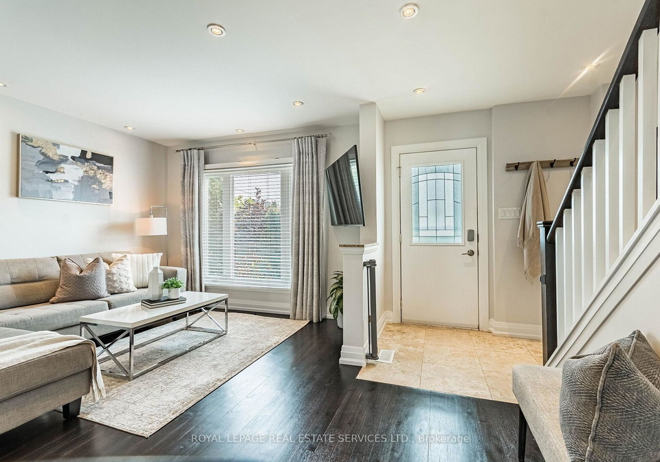 1192-flagship-drive-mississauga-ontario-w13855444