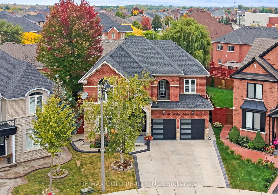 16-regis-circle-brampton-ontario-w13855544