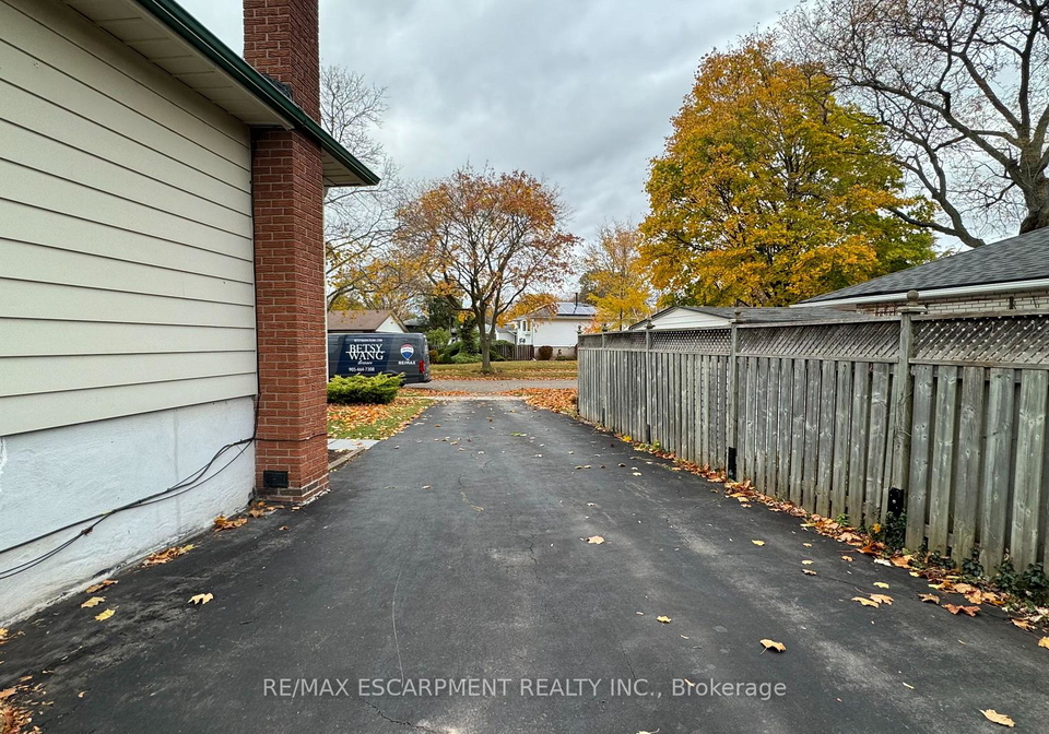 5440-windermere-drive-burlington-ontario-w13855596