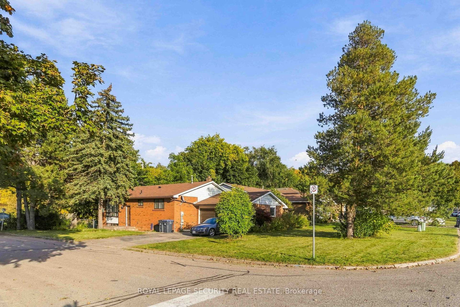 93-connaught-crescent-caledon-ontario-w13855630