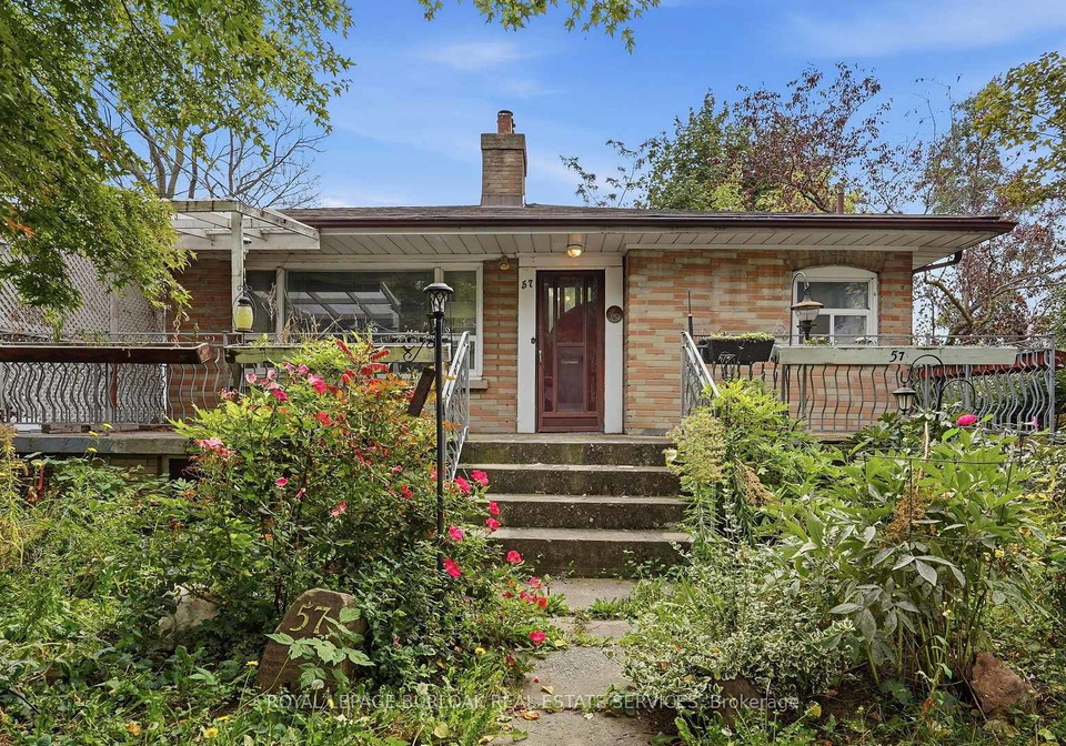 57-lambton-avenue-toronto-north-york-ontario-w13855650