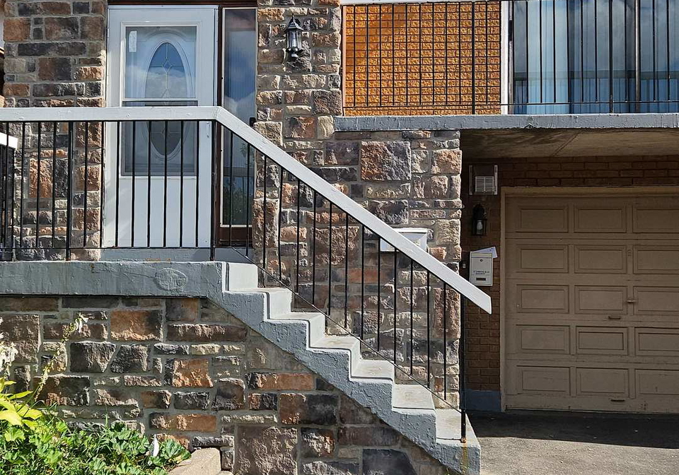 67-simmons-boulevard-brampton-ontario-w13855934