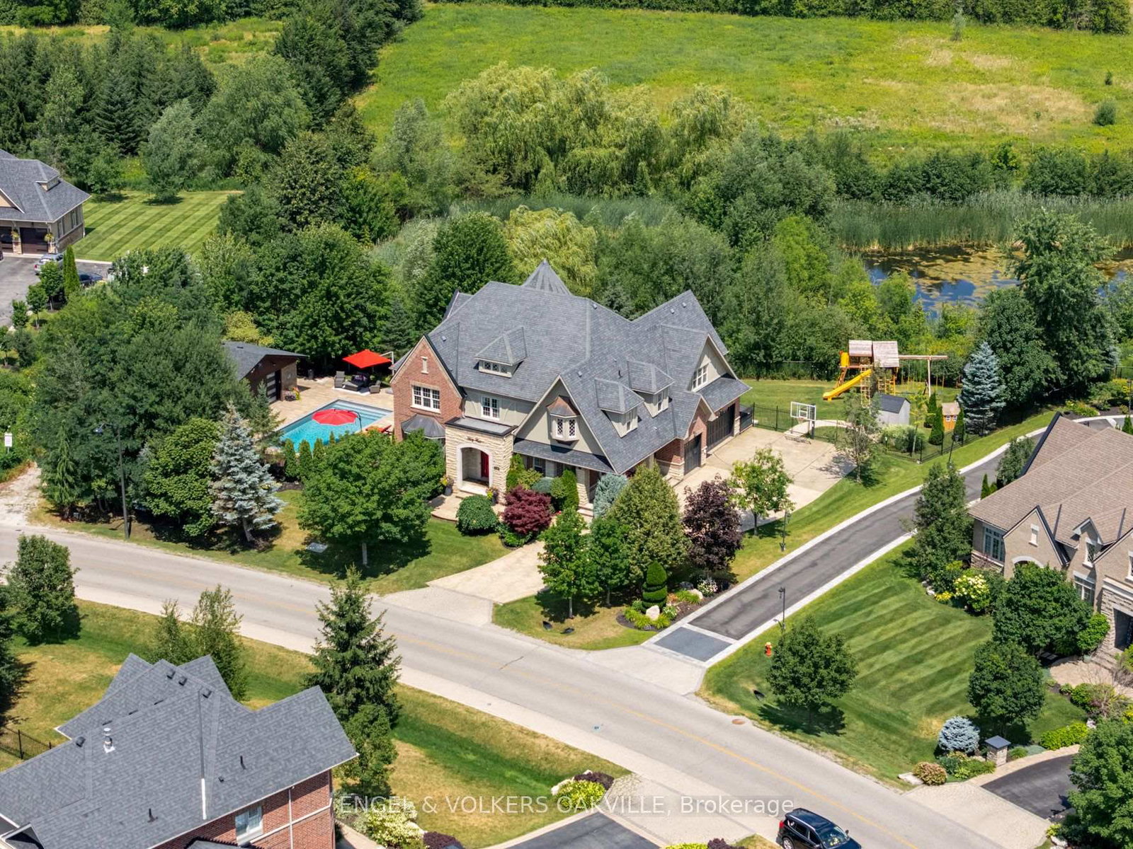 33-barraclough-boulevard-halton-hills-ontario-w13855954