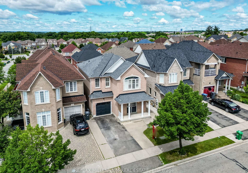 172-pefferlaw-circle-brampton-ontario-w13856226