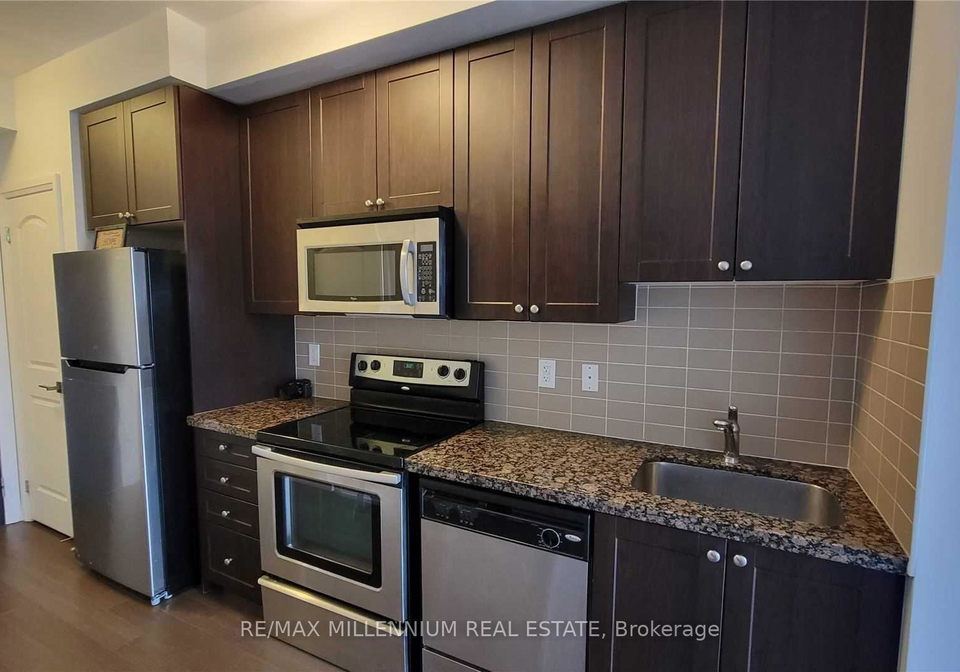 1060-sheppard-avenue-toronto-york-ontario-w13856258