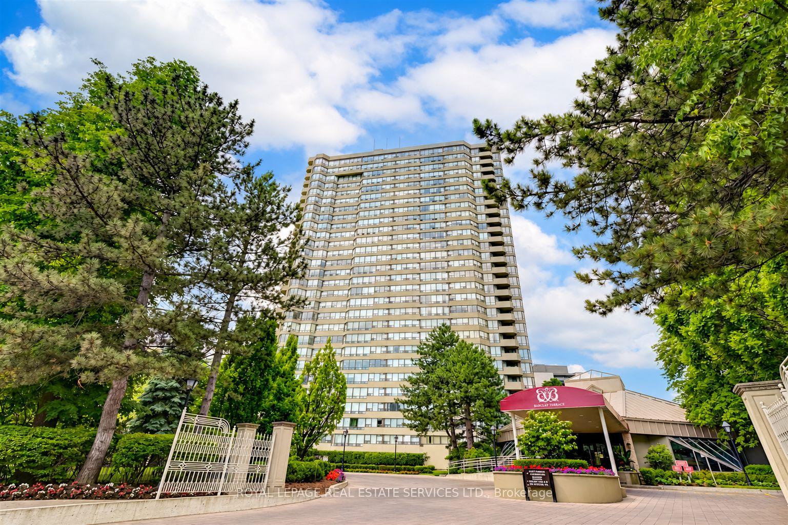 1320-islington-avenue-toronto-etobicoke-ontario-w13856686