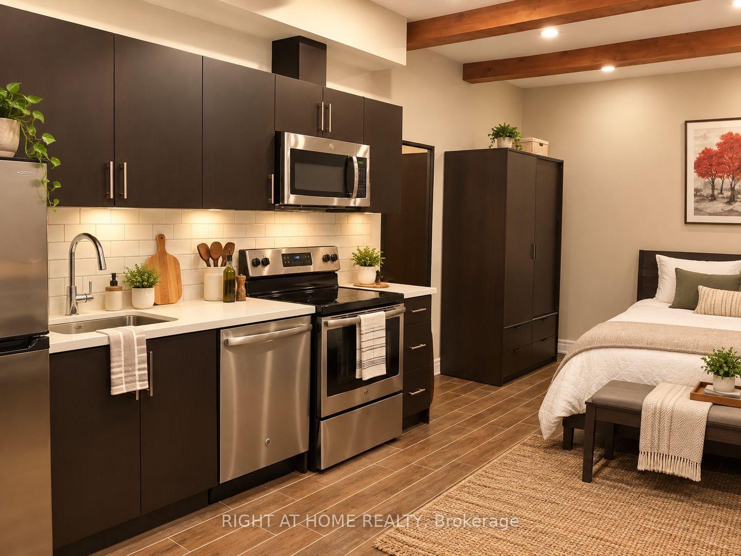 332-salem-avenue-n-toronto-toronto-ontario-w13856826