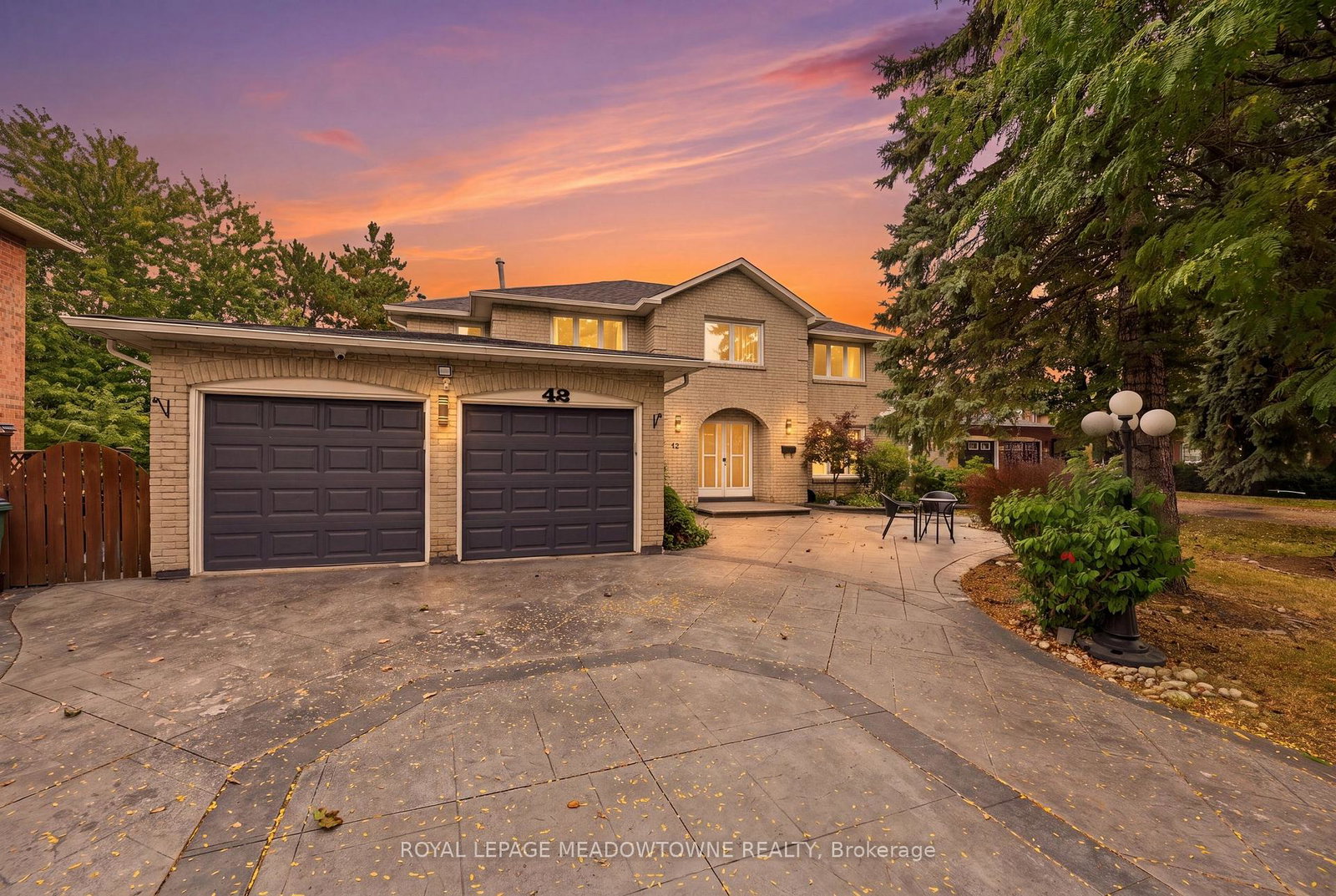 42-dawnridge-trail-brampton-ontario-w13856880