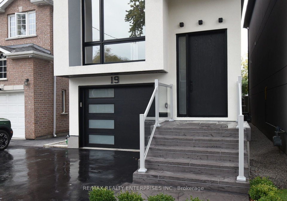 19-simpson-avenue-toronto-etobicoke-ontario-w13857108