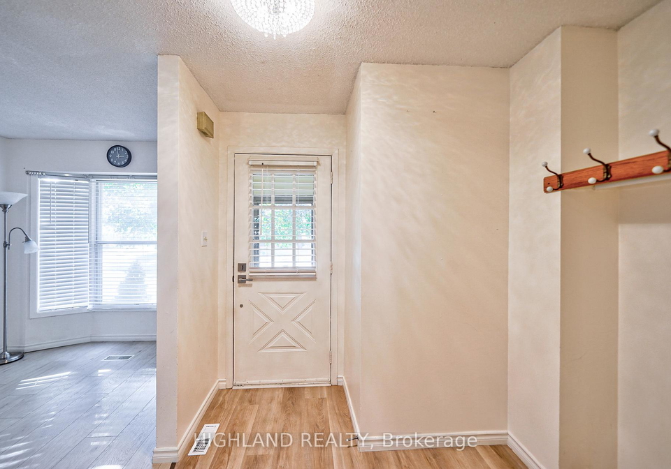 6455-tisler-crescent-mississauga-ontario-w13857210