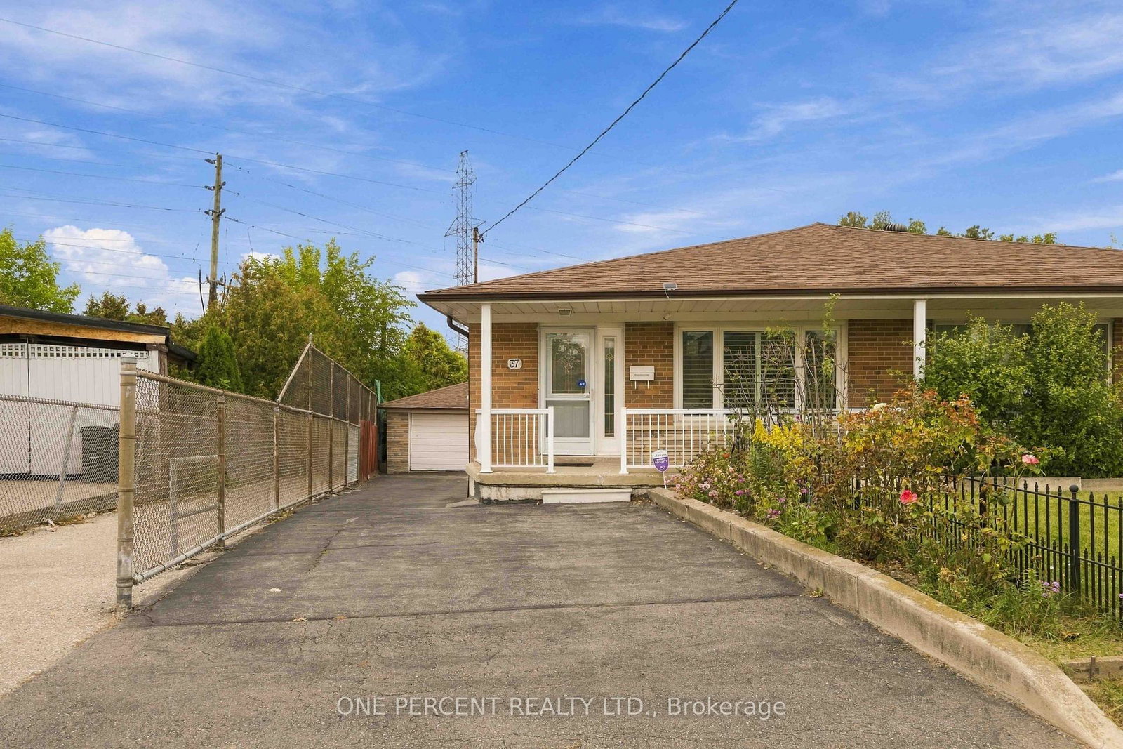 37-wilmont-drive-toronto-york-ontario-w13857256