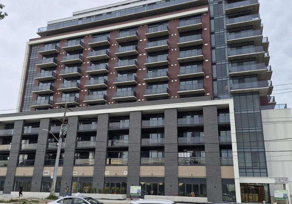 2825-jane-street-toronto-york-ontario-w13857404