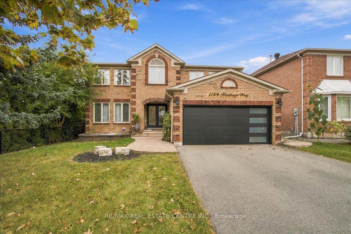 1749-heritage-way-oakville-ontario-w13857480