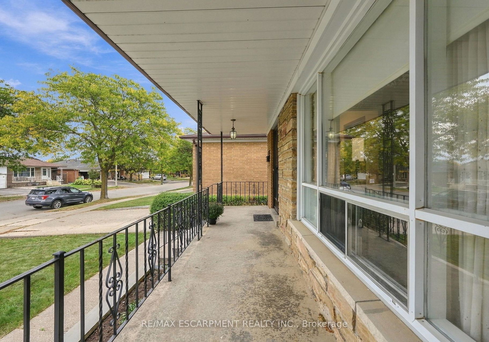 7566-netherwood-road-mississauga-ontario-w13857592