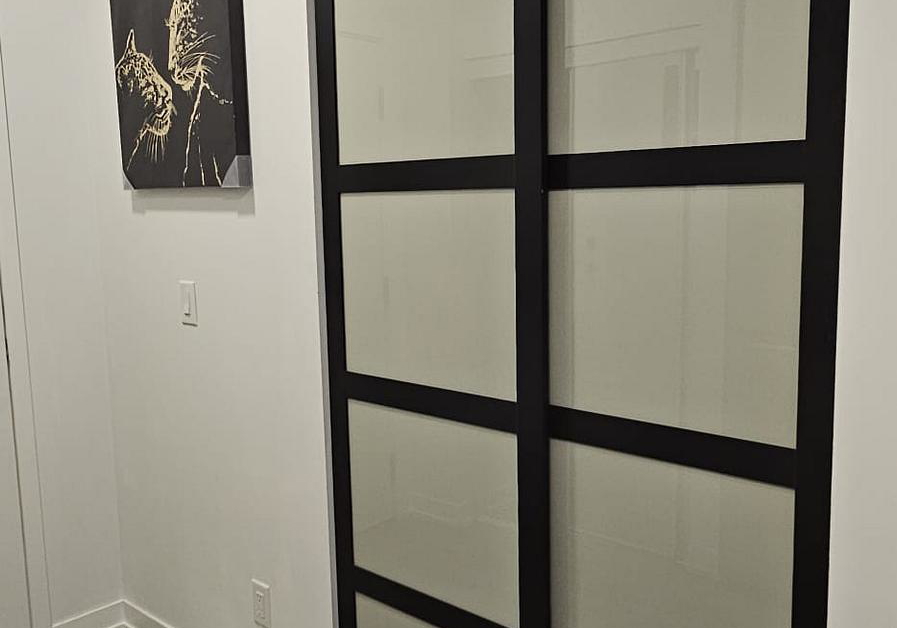 160-canon-jackson-drive-toronto-north-york-ontario-w13857624