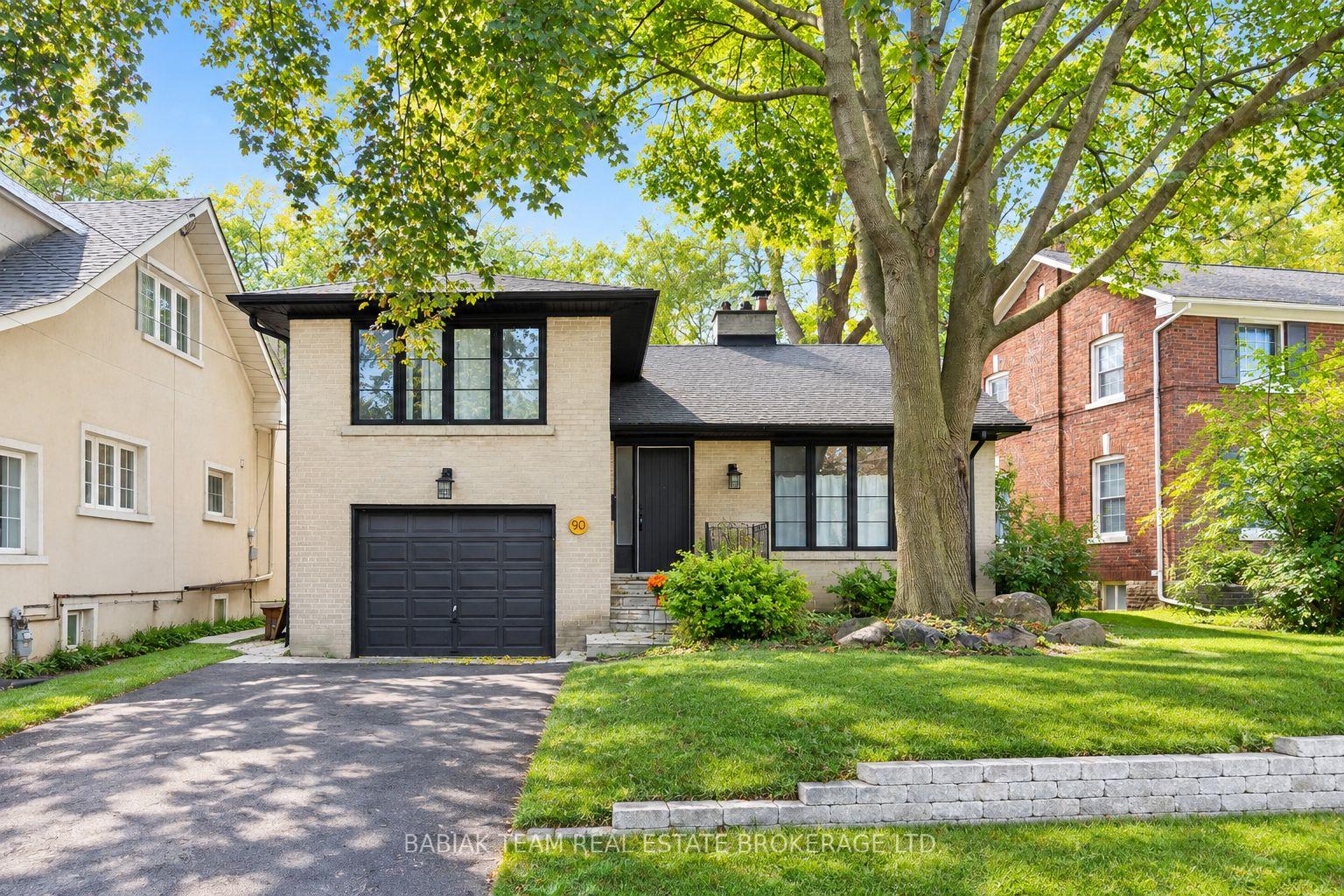 90-burnhamthorpe-road-toronto-etobicoke-ontario-w13857752