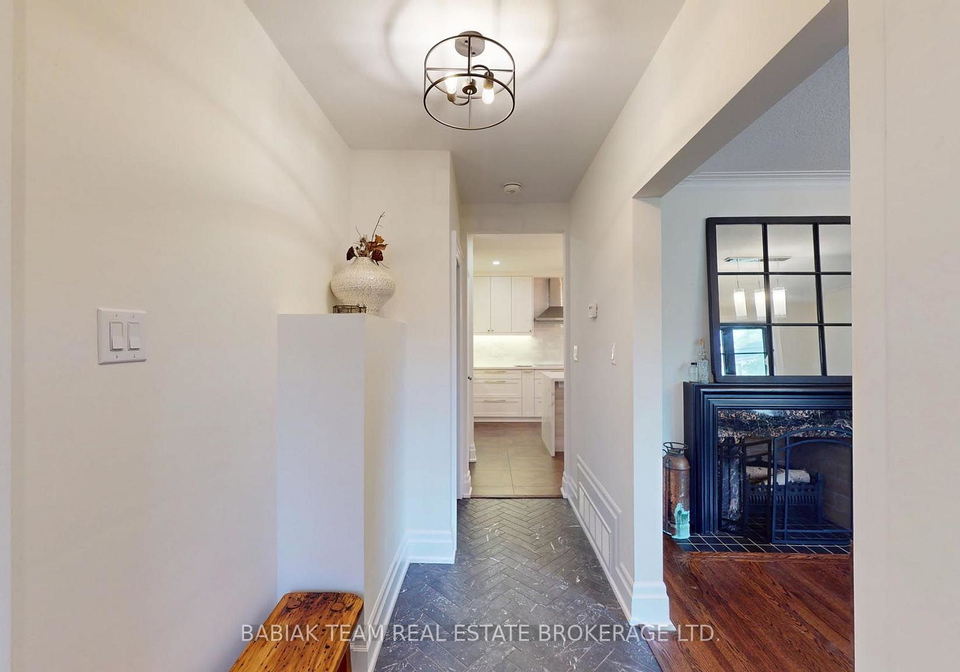 90-burnhamthorpe-road-toronto-etobicoke-ontario-w13857752