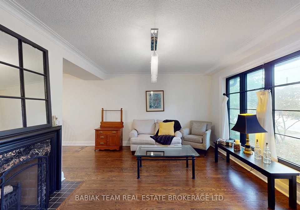 90-burnhamthorpe-road-toronto-etobicoke-ontario-w13857752