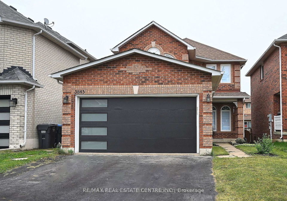 3845-althorpe-upper-circle-mississauga-ontario-w13857990