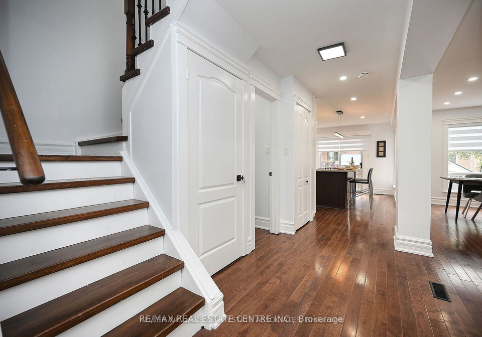 3845-althorpe-upper-circle-mississauga-ontario-w13857990