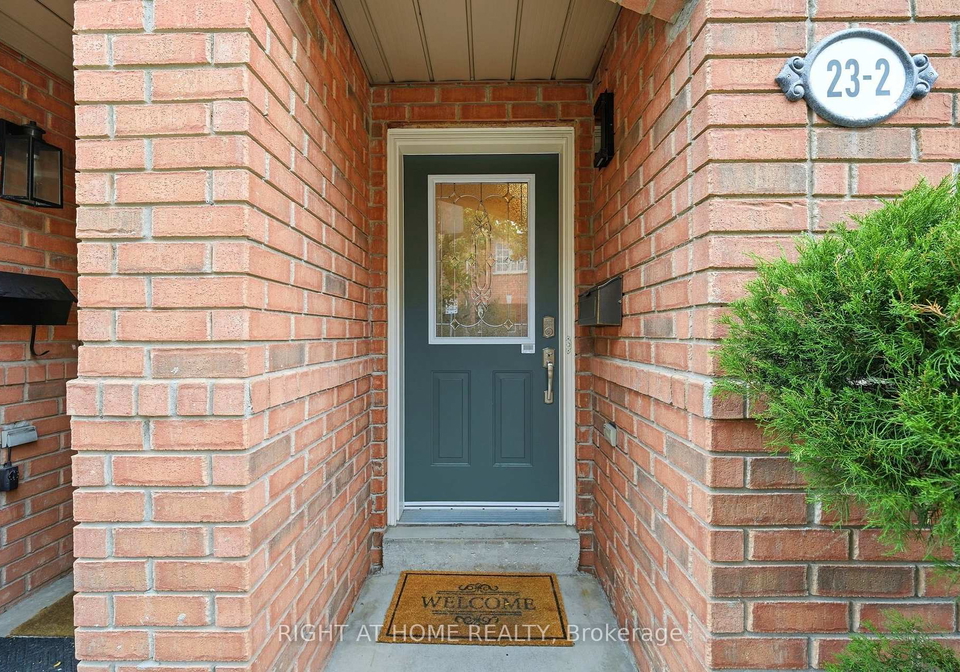 23-west-deane-park-drive-toronto-etobicoke-ontario-w13858002