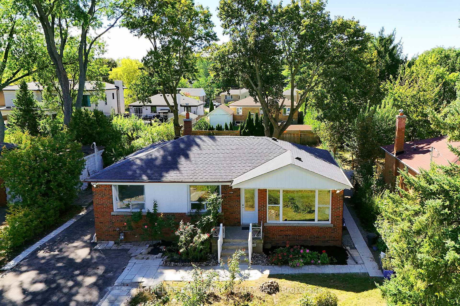 236-southview-road-oakville-ontario-w13858042