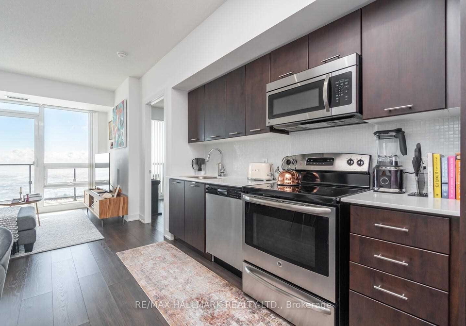 2212-lake-shore-boulevard-toronto-etobicoke-ontario-w13858444