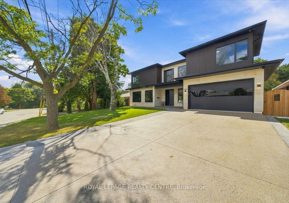 116-elmcrest-road-toronto-etobicoke-ontario-w13858510