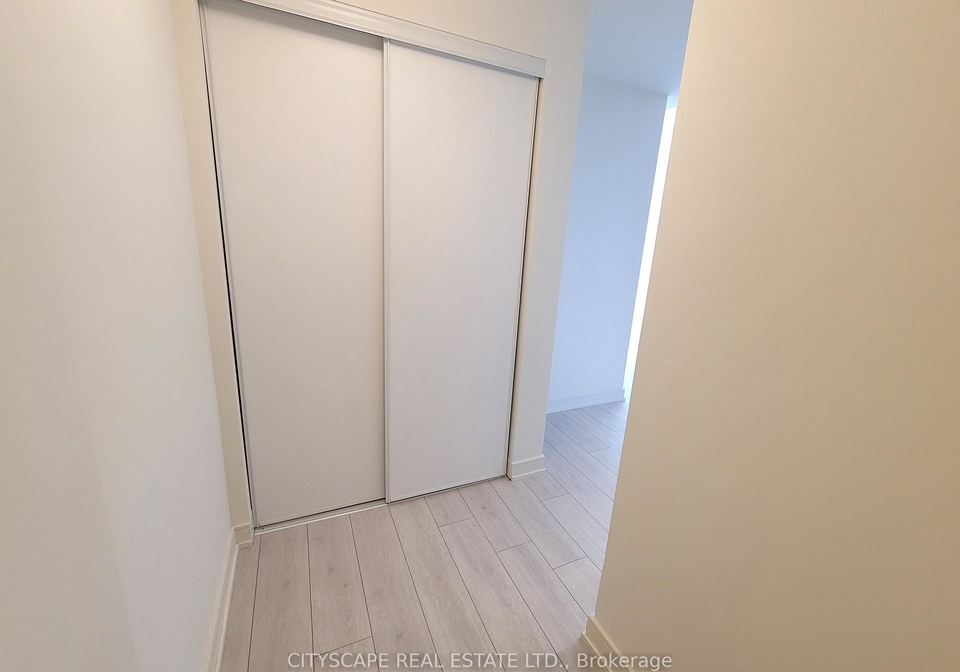 8010-derry-road-milton-ontario-w13858552