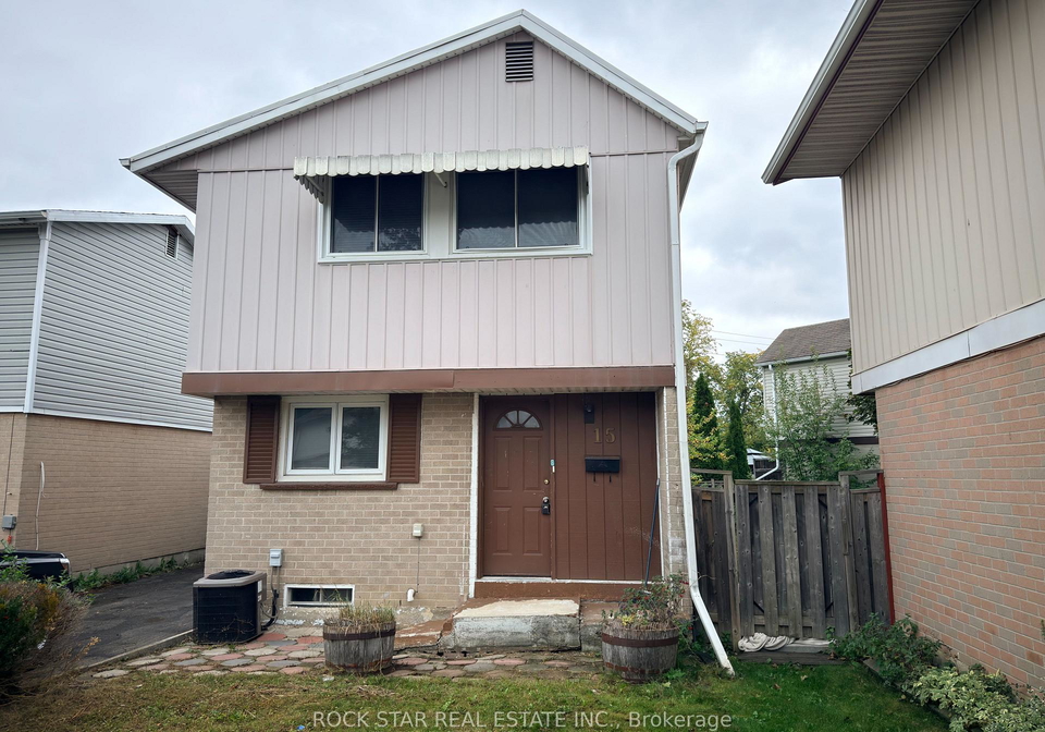 15-hardcastle-court-brampton-ontario-w13858772