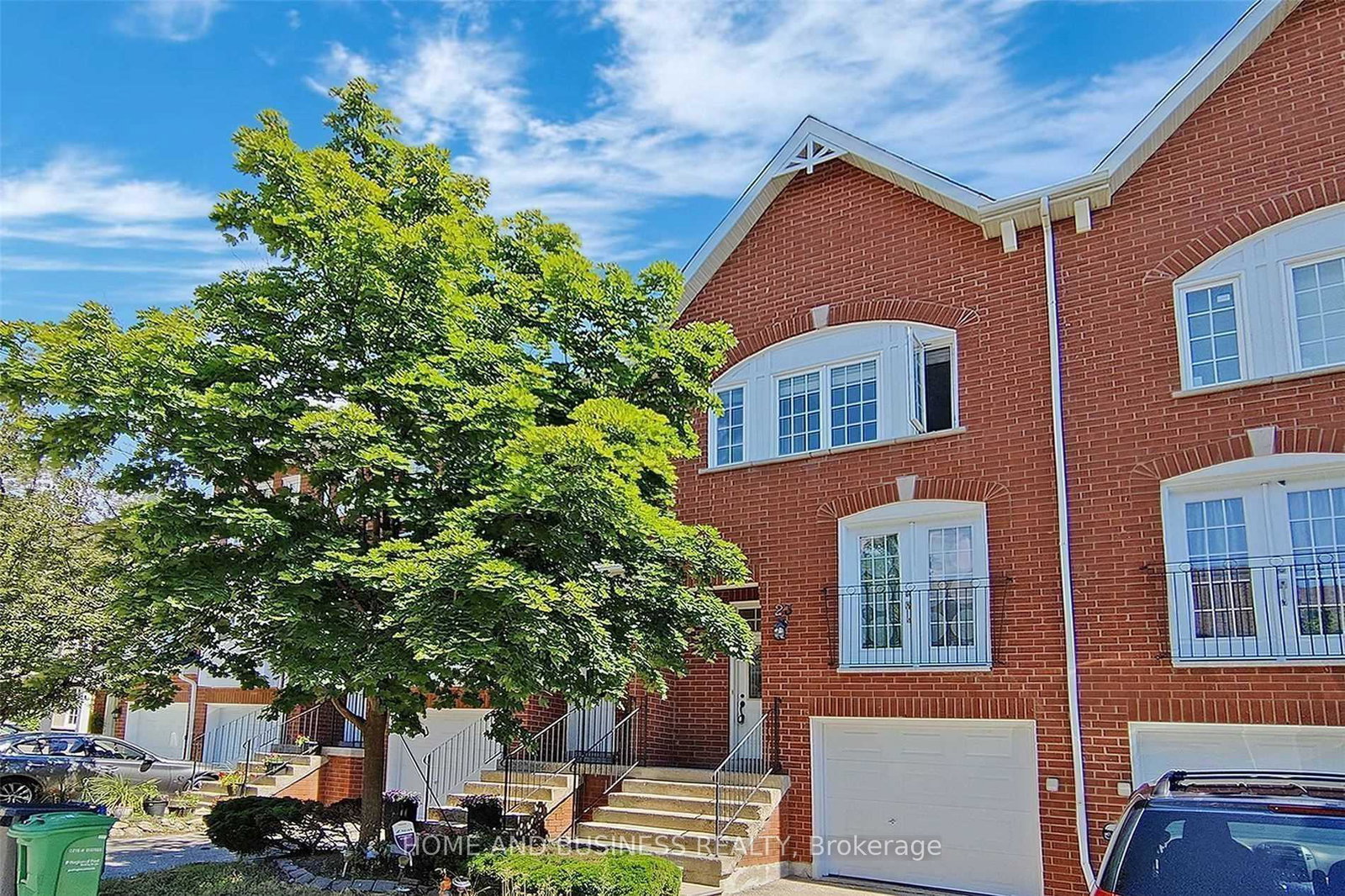 1588-south-parade-court-mississauga-ontario-w13858800